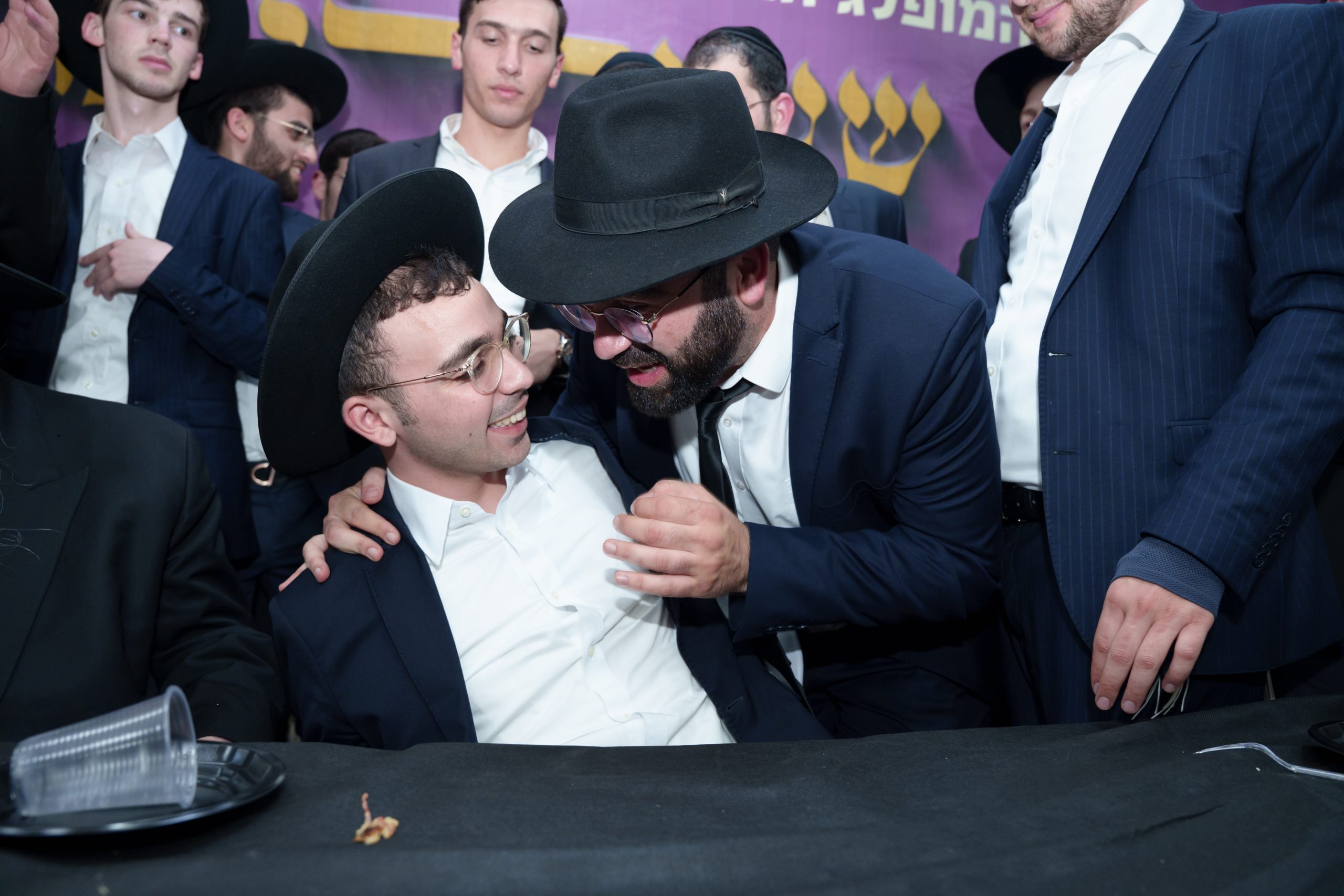 עו ד ר שלמה חדד הי ו בחגיגות השמחה בישיבה scaled